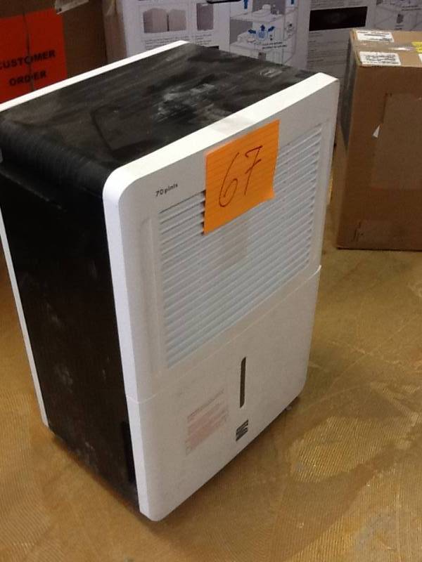 lot 67 image: Kenmore KM70 Kenmore 70 Pint Dehumidifier used in working conditions