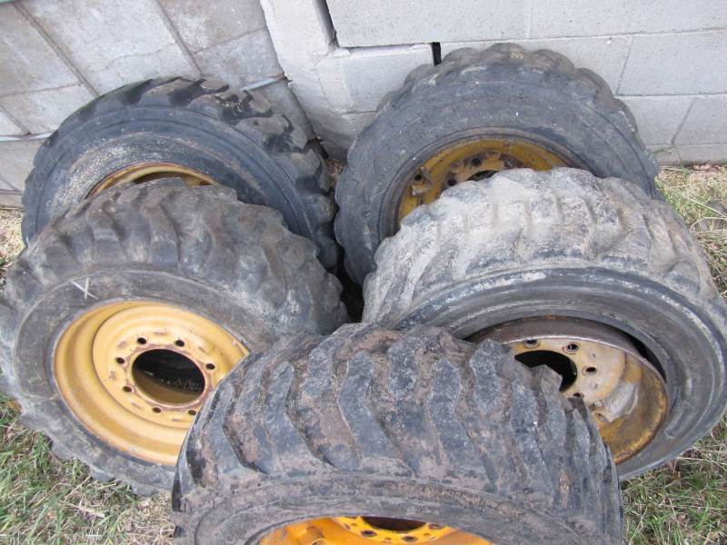 Bobcat Tires