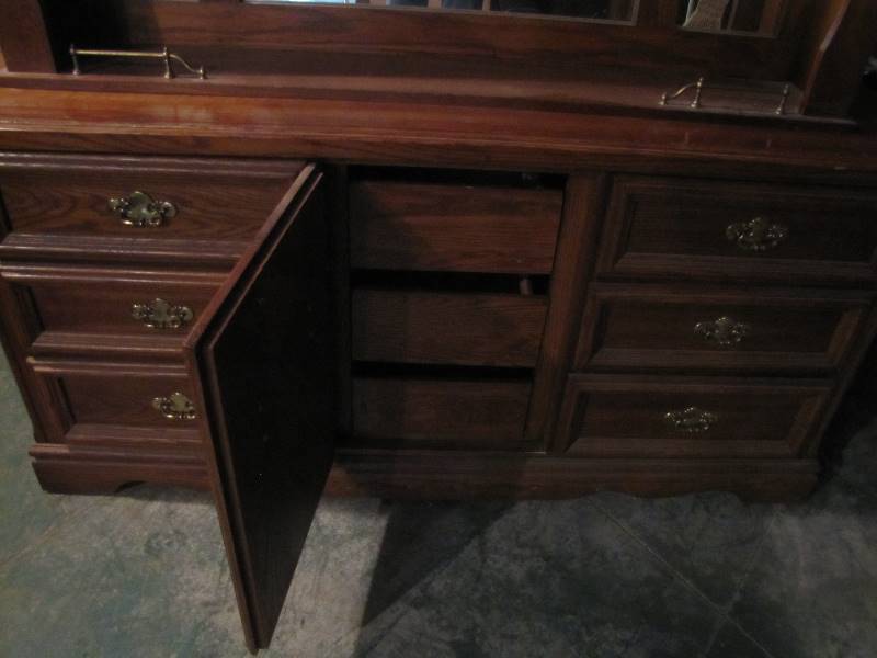 2 Piece Bedroom Dresser