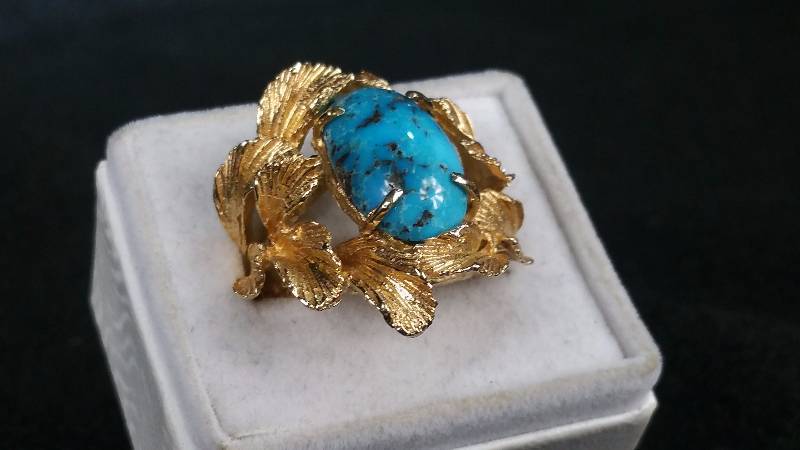 Large Solid 14k Gold Turquoise Ring