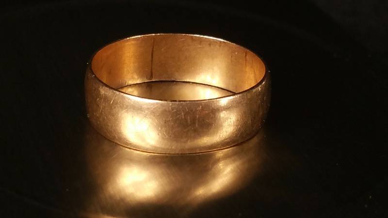 Edwardian Mens Gold Band