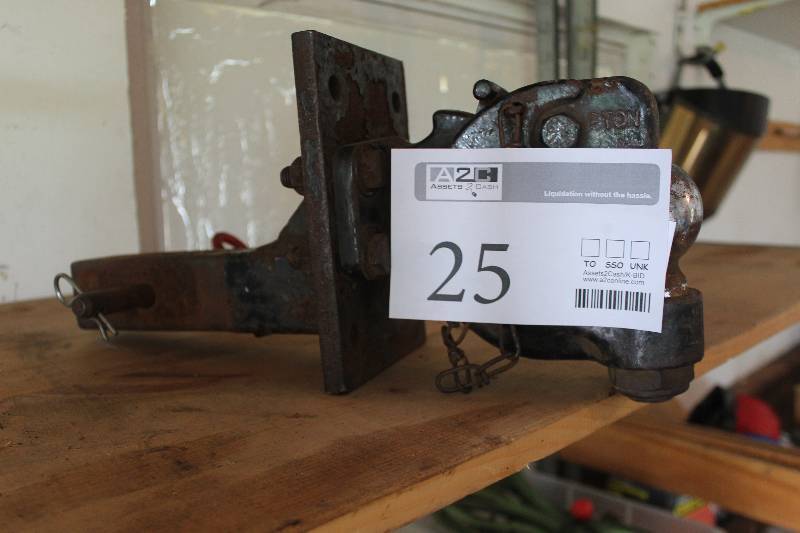 lot 25 image: Commercial 8-Ton Hitch Ball & Hitch
