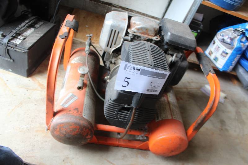 lot 5 image: Coleman Powermate Air Compressor w Honda GS160 Motor