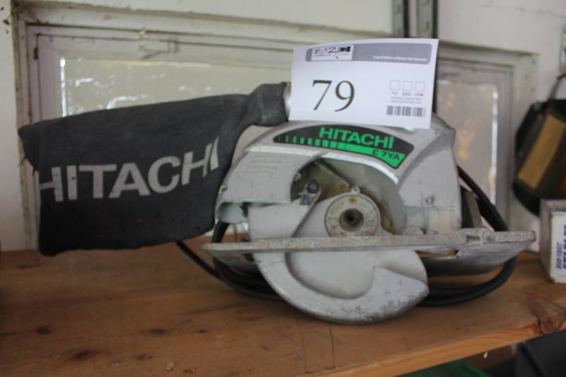 lot 79 image: Hitachi 7.25in. Dust Collection Circular Saw