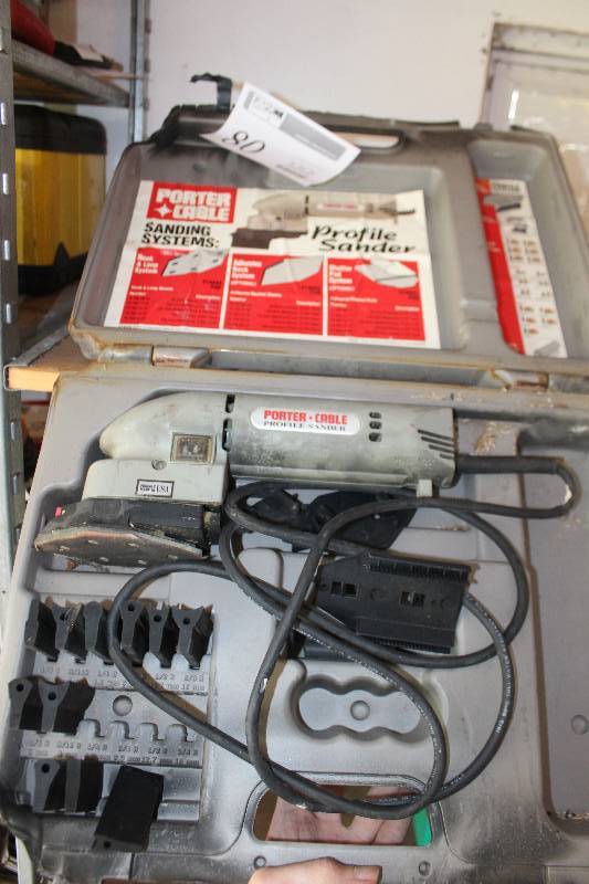 lot 80 image: Porter-Cable Profile Sander w Case