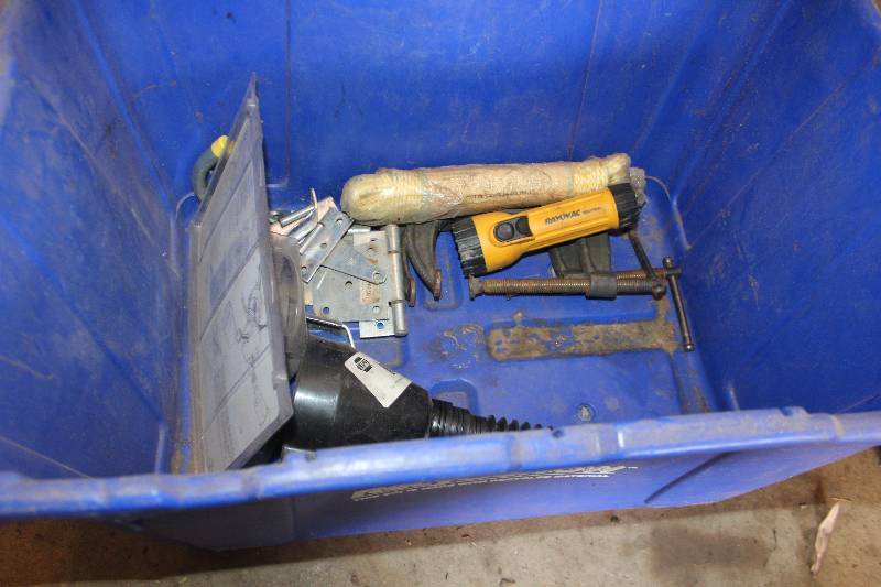 lot 99 image: Tools, Hardware