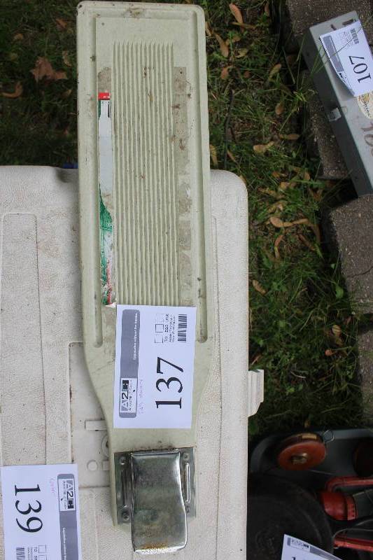 lot 137 image: Fish Measurer