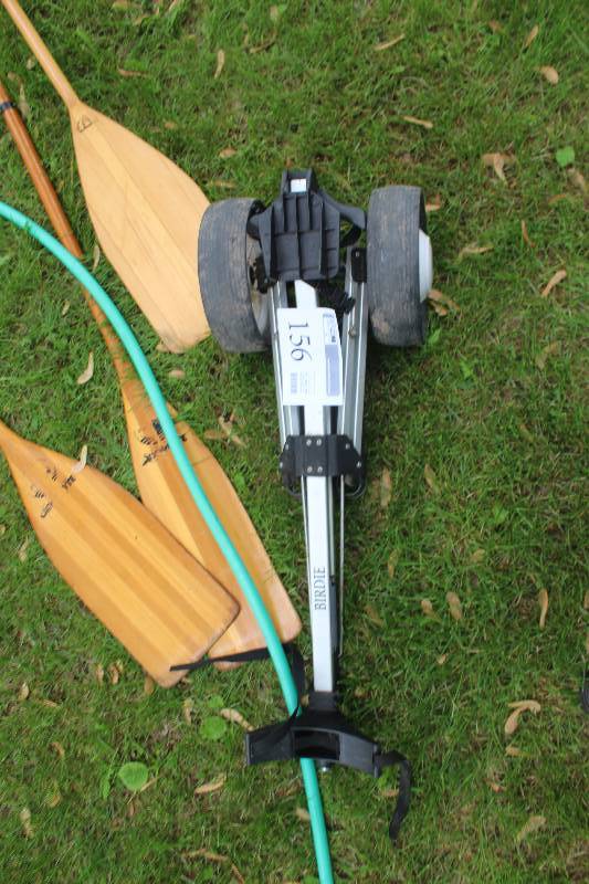 lot 156 image: Birdie Golf Bag Caddie