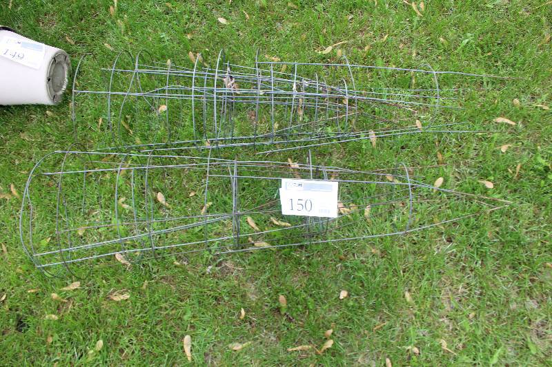 lot 150 image: Tomato Plant Wire Cages