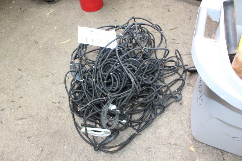 lot 117 image: Cargo Net