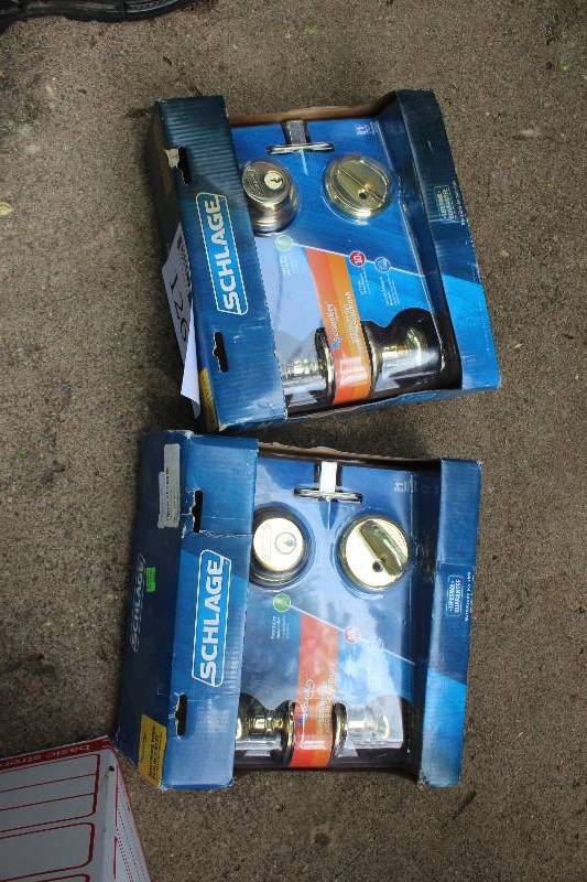 lot 126 image: Schlage Door Lock Set w Hardware
