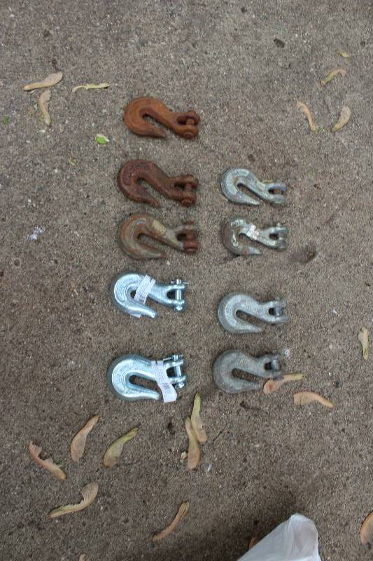 lot 177 image: Metal Hooks