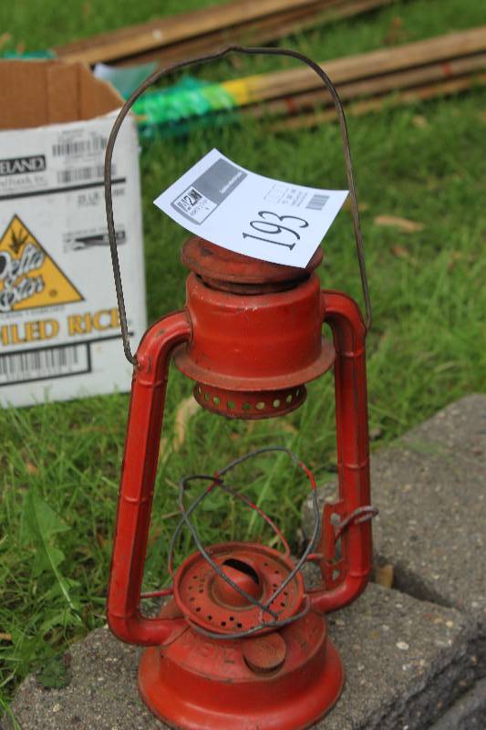 lot 193 image: Lantern