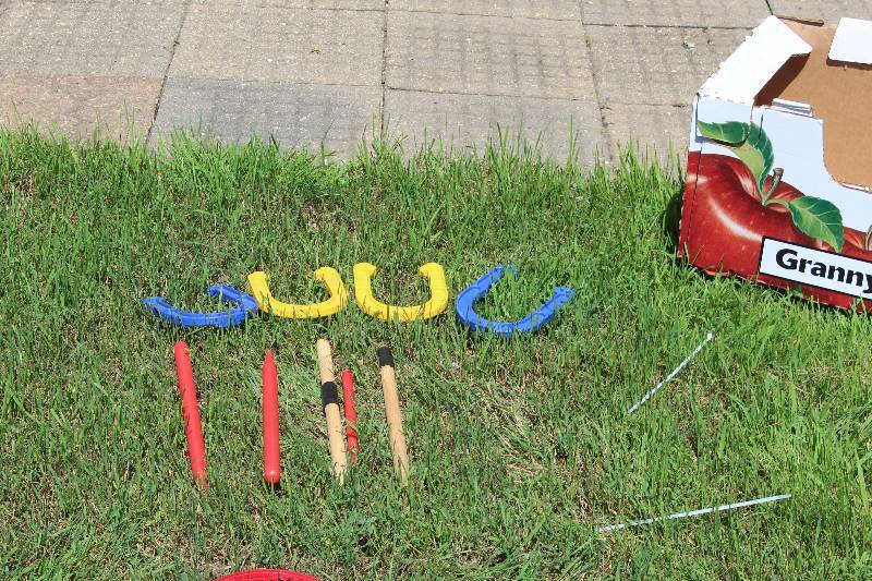 lot 216 image: Yard Toys Includes Horse-shoes, Badmitton, Ring Toss, Cricket Sticks, And More