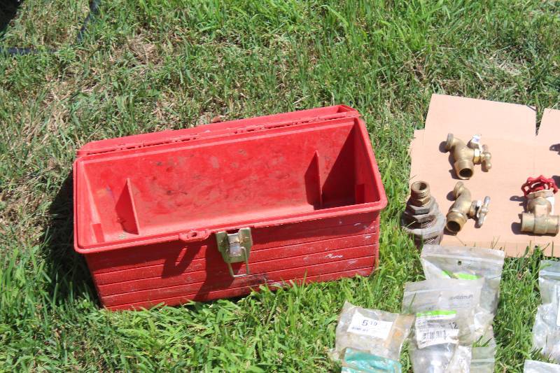 lot 222 image: Brass Pipe Fittings Includes T-Pipe, Elbows, Shutoffs, And More