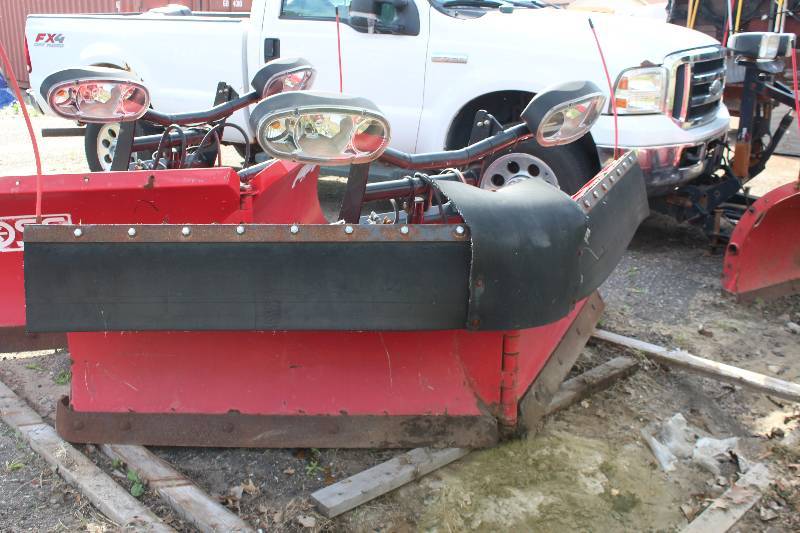 The Boss V-Blade 9ft. 2in. Power-V Snowplow w Blade Crate, Mounting Plate, Hardware, Owners Manual