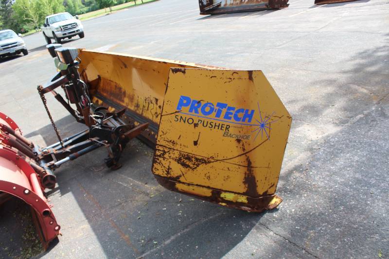 Pro-Tech Sno-pusher Blade w Mounting Bracket, Hardware