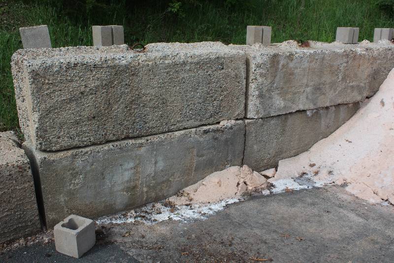 Lot of (4) Blocks