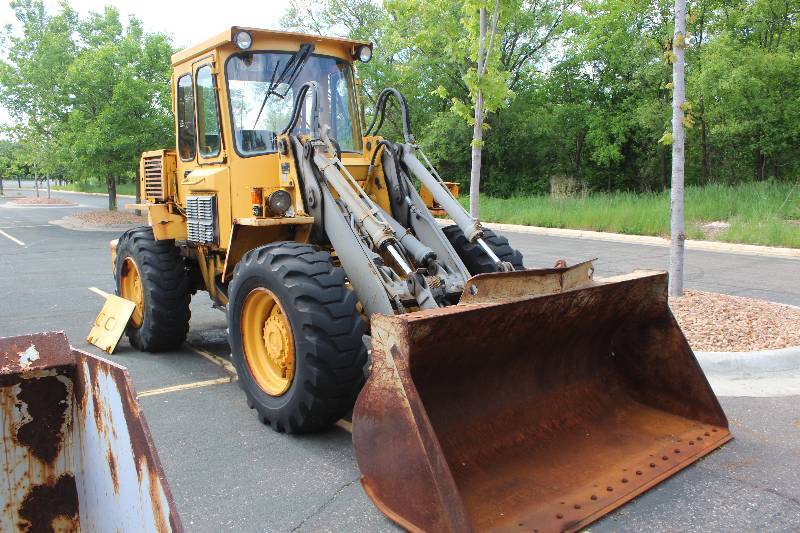 Volvo L30 Front End Loader