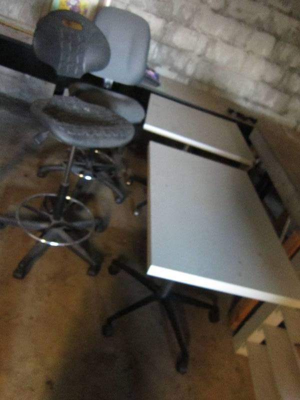 Square table, rectangle table and 2 ...