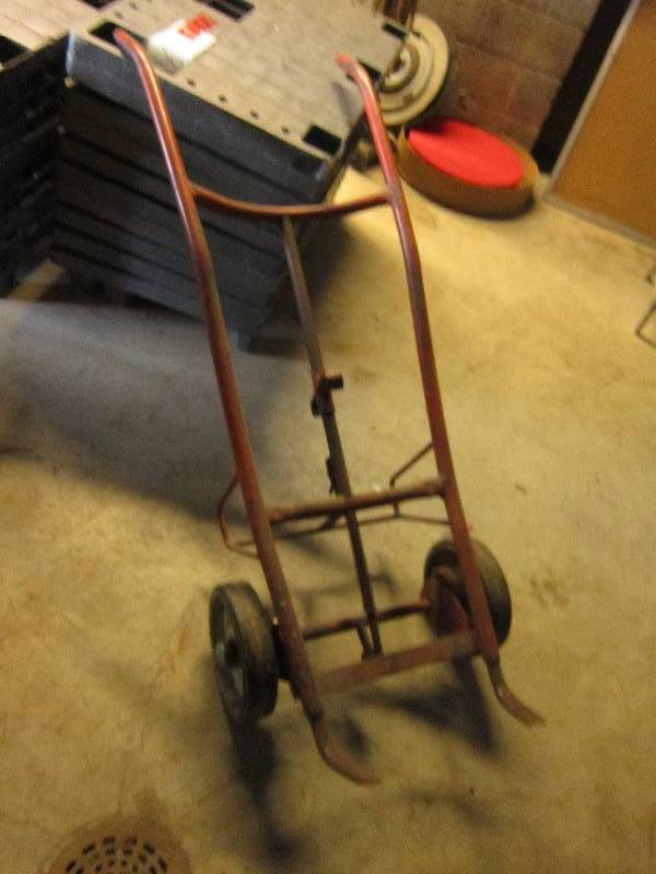 Sturdy metal cart...