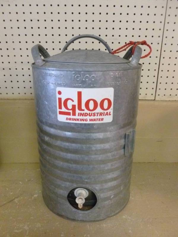lot 38 image: Water Cooler