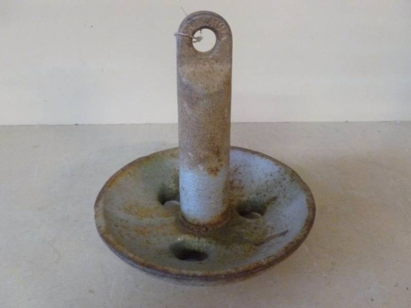 lot 40 image: Boat Anchor