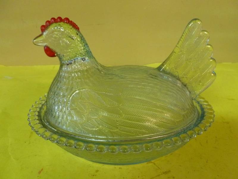 lot 74 image: Hen On Nest