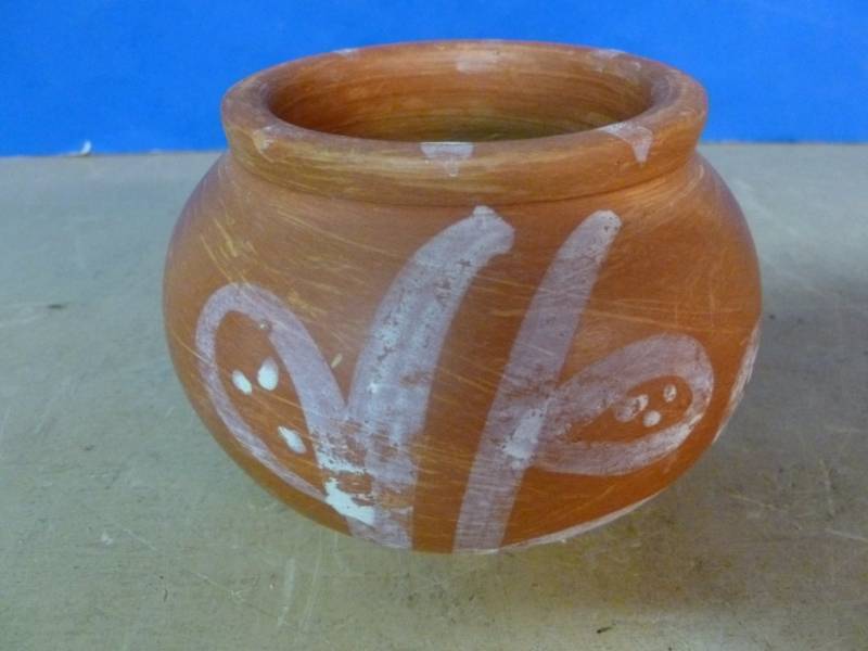 lot 99 image: Native Item
