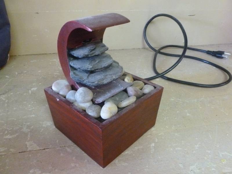 lot 141 image: Vitality Fountain