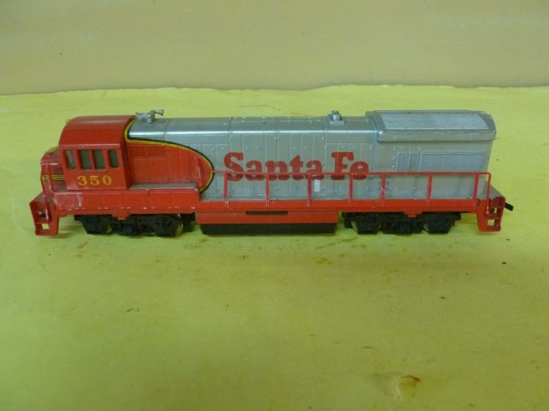 lot 168 image: HO Scale Locomotive