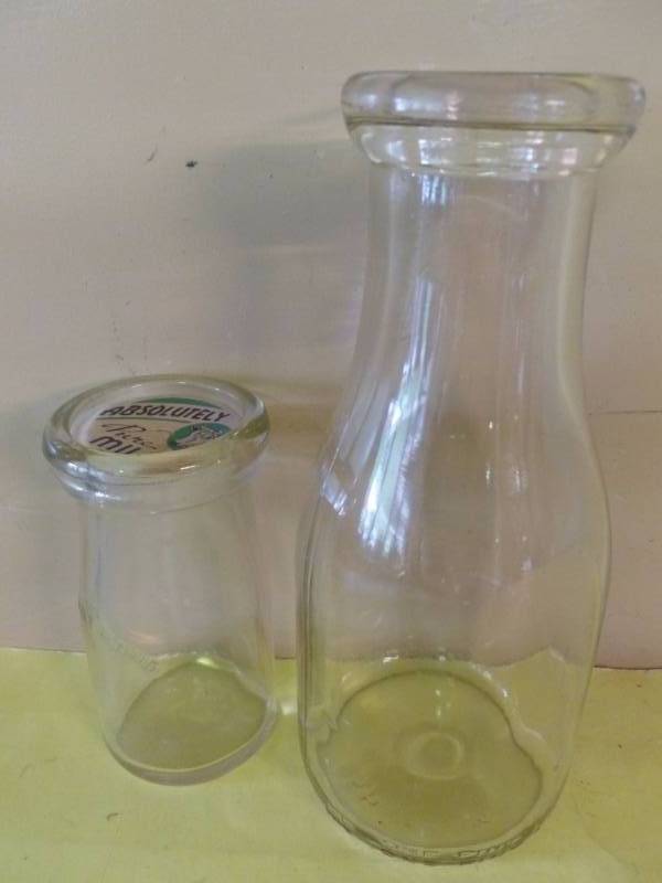 lot 214 image: Vintage Milk Bottles