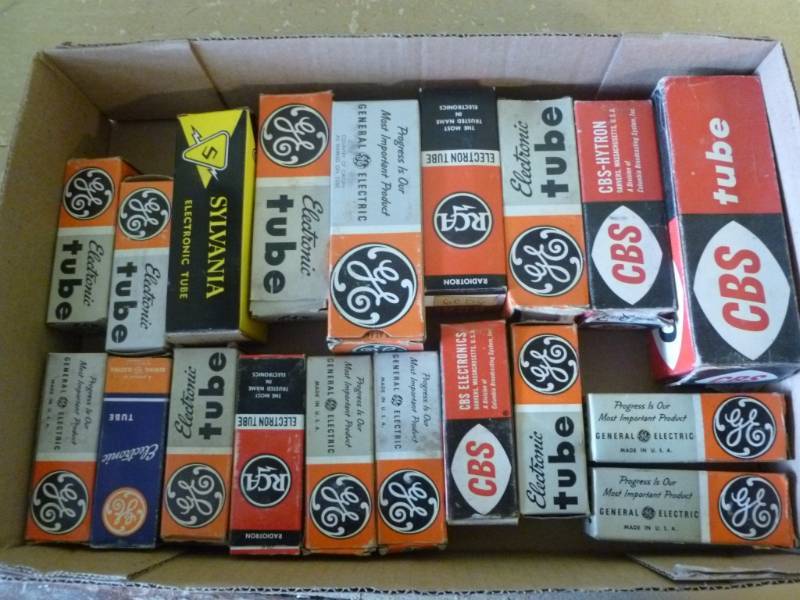 lot 224 image: Vintage Radio Tubes