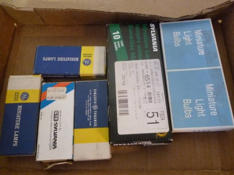 lot 227 image: Vintage Automotive Bulbs