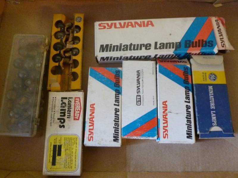 lot 231 image: Vintage Automotive Bulbs