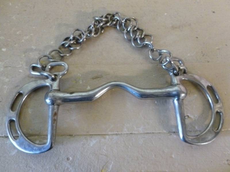 lot 245 image: Horse Equipment