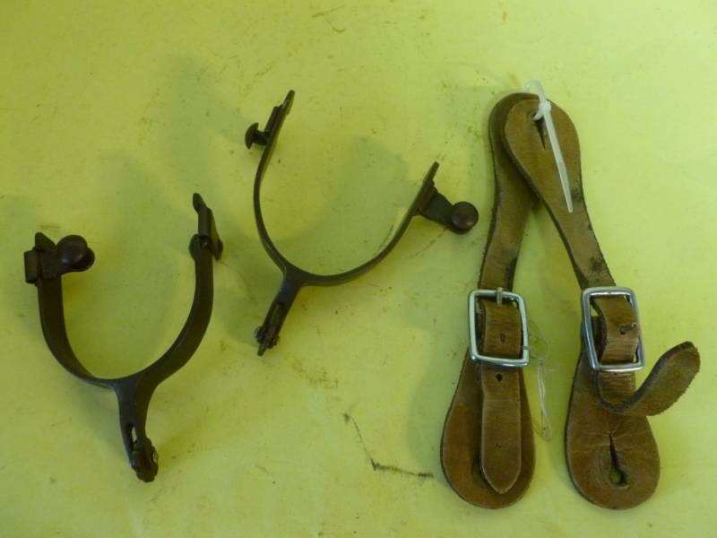 lot 262 image: Spurs