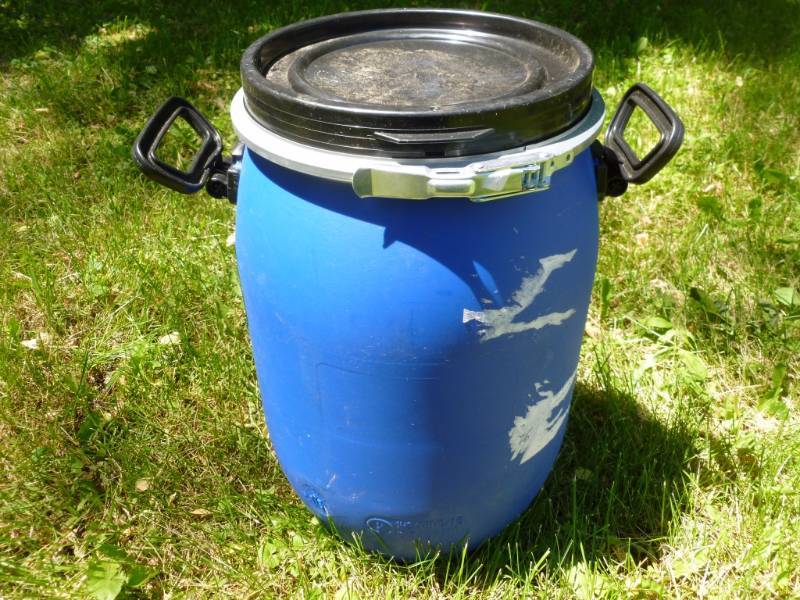 lot 328 image: Barrel