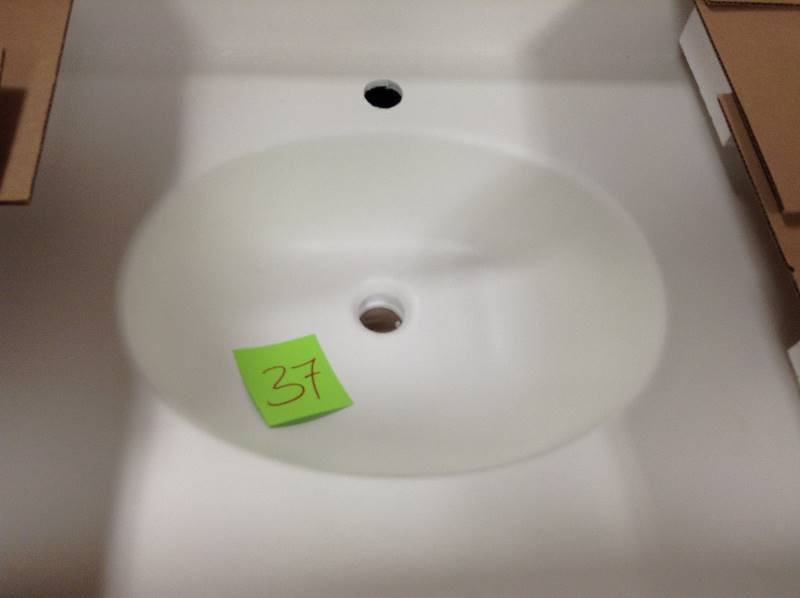 lot 37 image: Swanstone Vt1b1925 010 Ellipse 25 Inch By 19 Inch Vanity Top not used