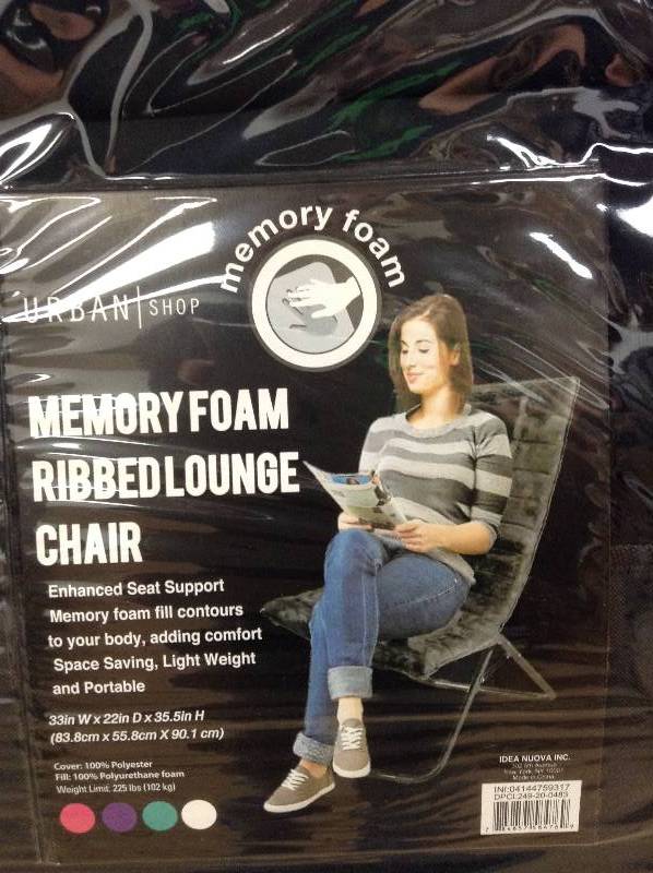 lot 39 image: Memory Foam Ribbedlounge Chair never used