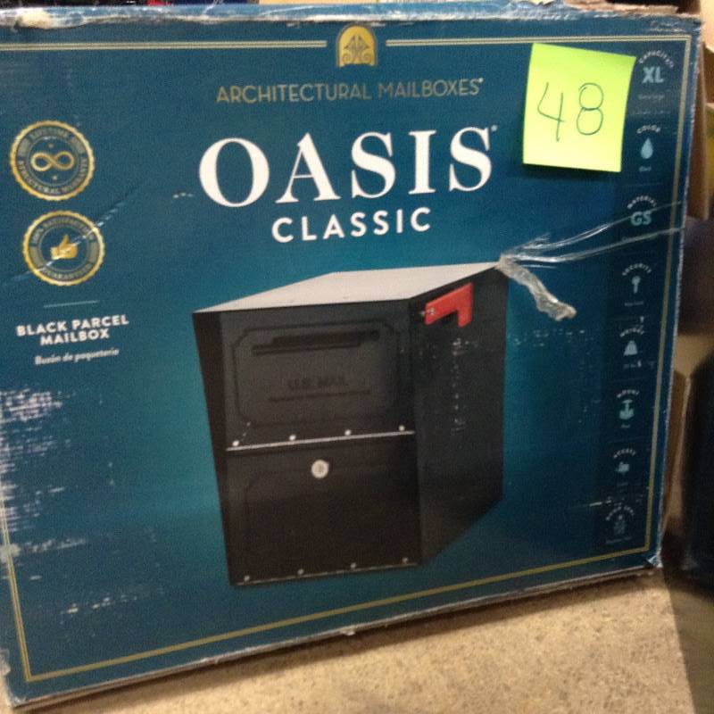 lot 48 image: Oasis Classic Architectural Mailboxes small dent on upper corner
