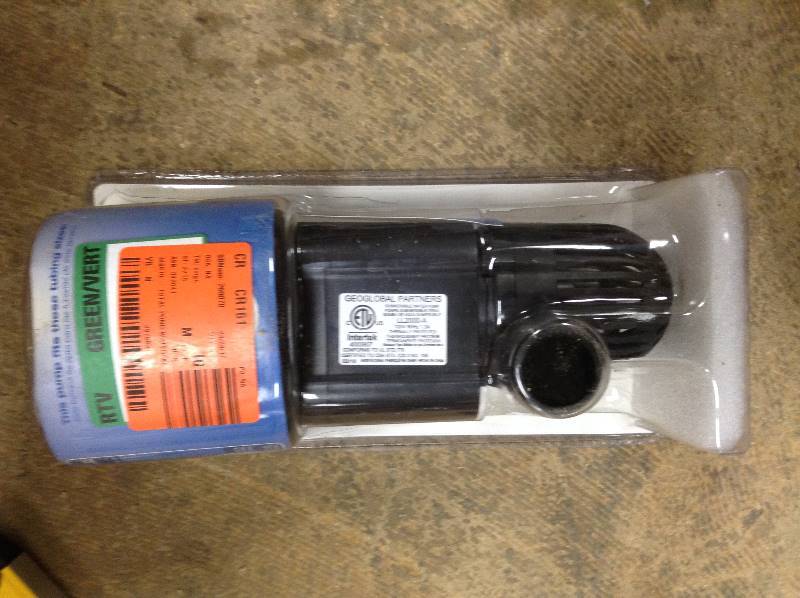 lot 53 image: Total ond Medium Waterfall Pump