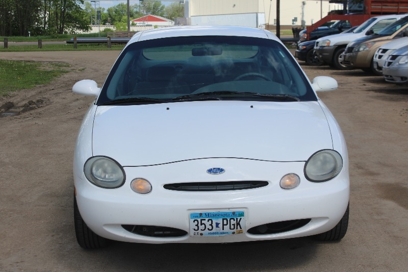 1997 Ford Taurus GL - Lower Milage -