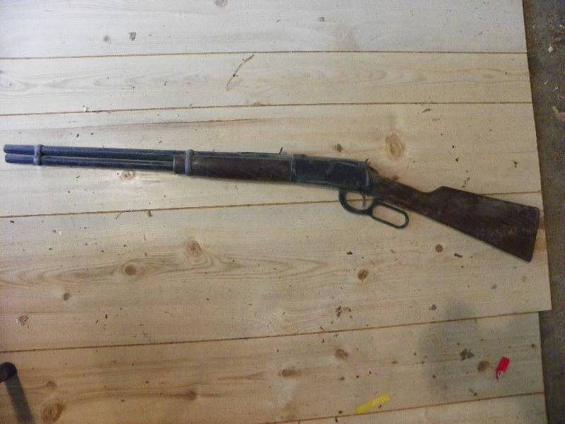 lot 34 image: BB GUN