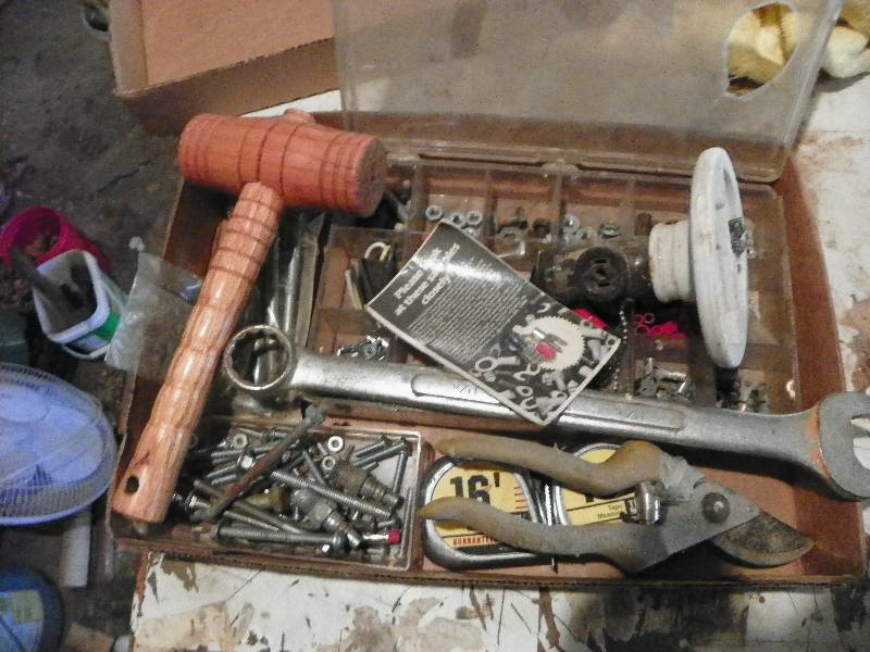 lot 68 image: GARAGE MISC ITEMS