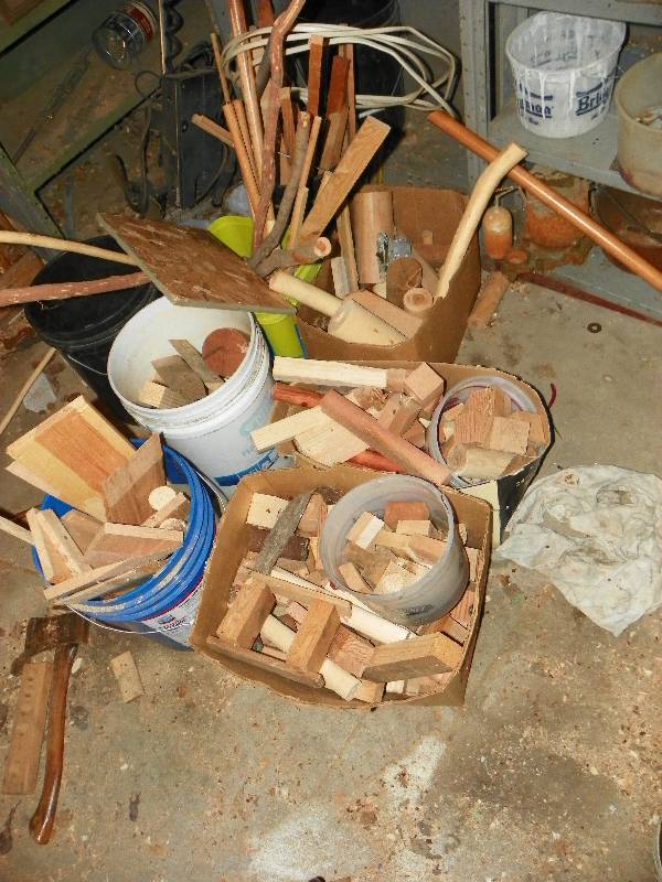 lot 73 image: WOOD SCRAPS FOR CRAFTING