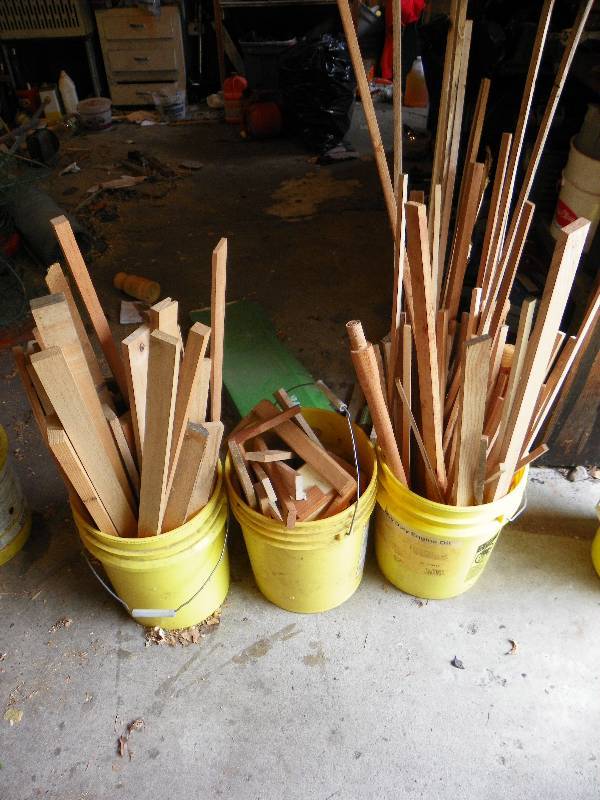 lot 79 image: WOOD SCRAPS FOR CRAFTING