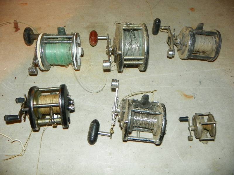 lot 107 image: FISHING REELS