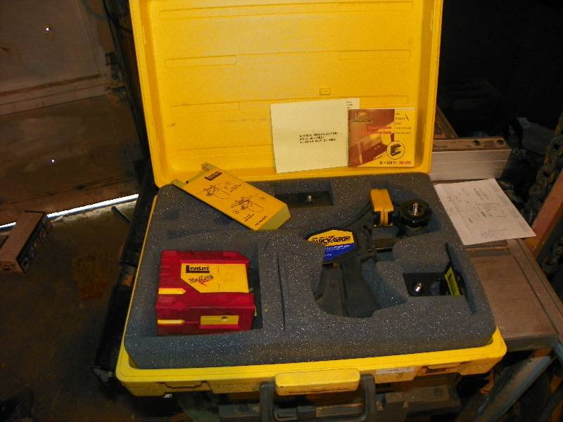 lot 266 image: LEVELITE TOOL