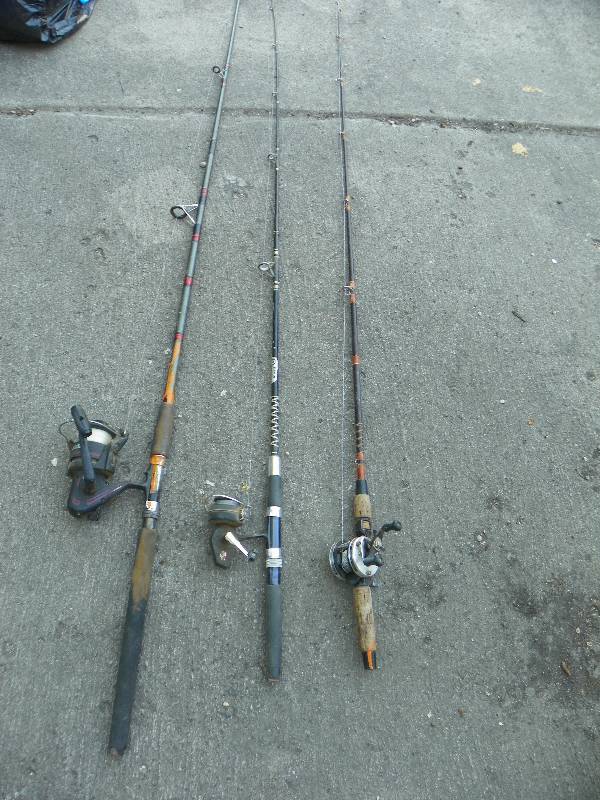 lot 307 image: FISHING RODS AND REELS